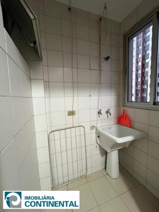 Apartamento à venda com 1 quarto, 44m² - Foto 15